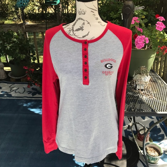 Colosseum Athletics Red Grey Henley Button Long Sleeved UGA Georgia Top Size XL - Picture 1 of 14